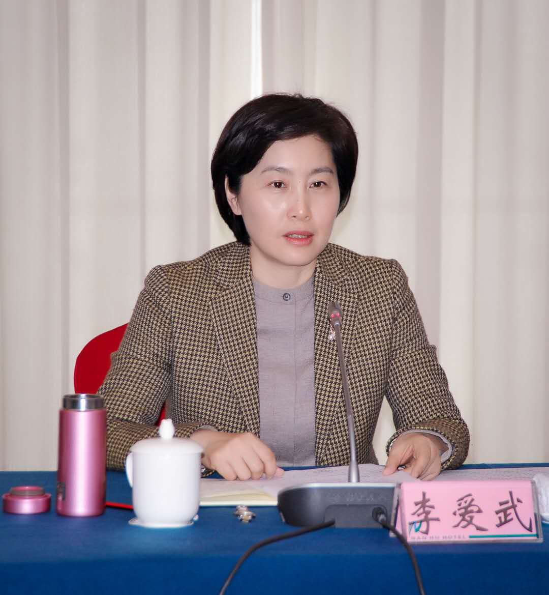 把脉问诊 共话发展 李爱武出席旅游产业发展座谈会